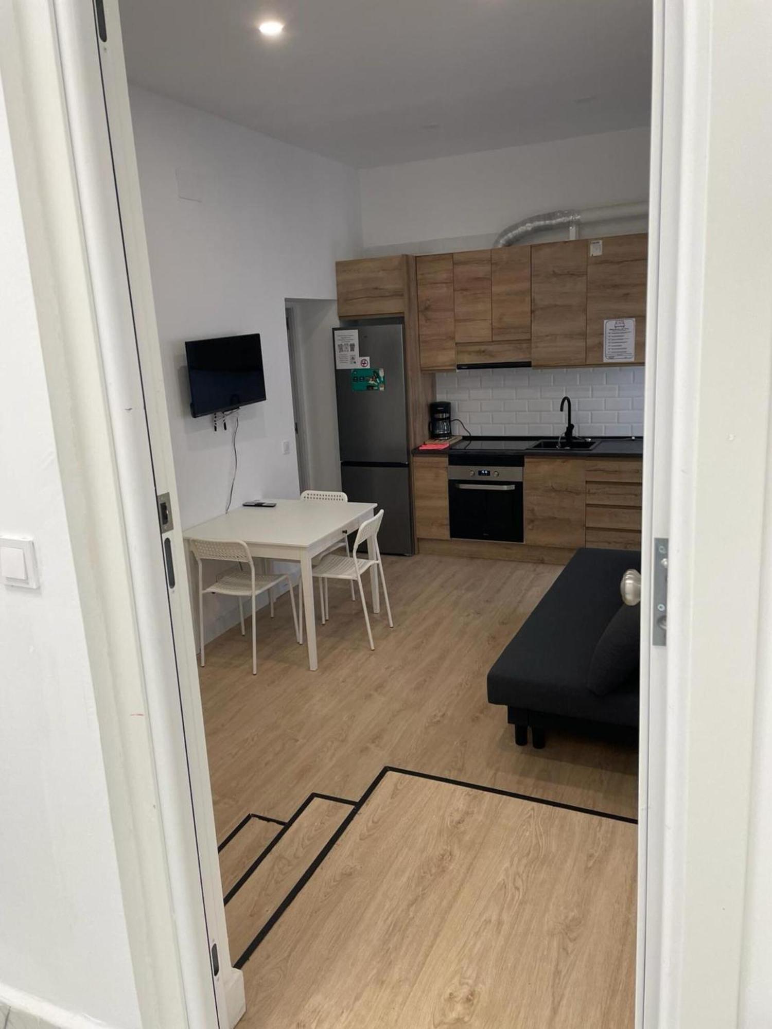 U1 Ap Nuevo, Bien Comunicado Centro Appartement